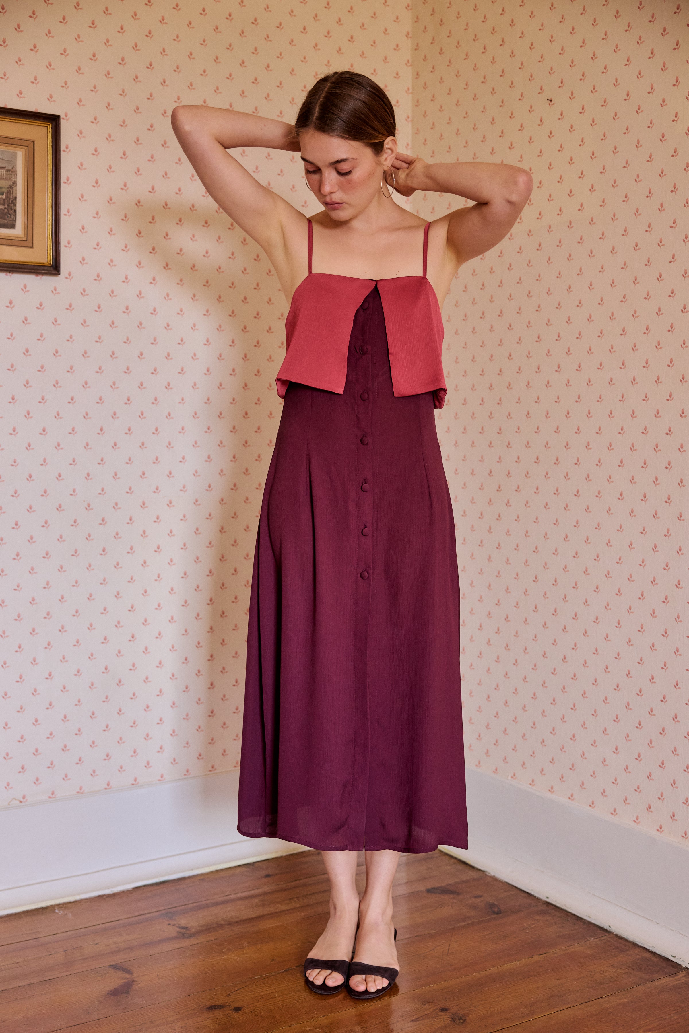 Vestido com Abas Beterraba