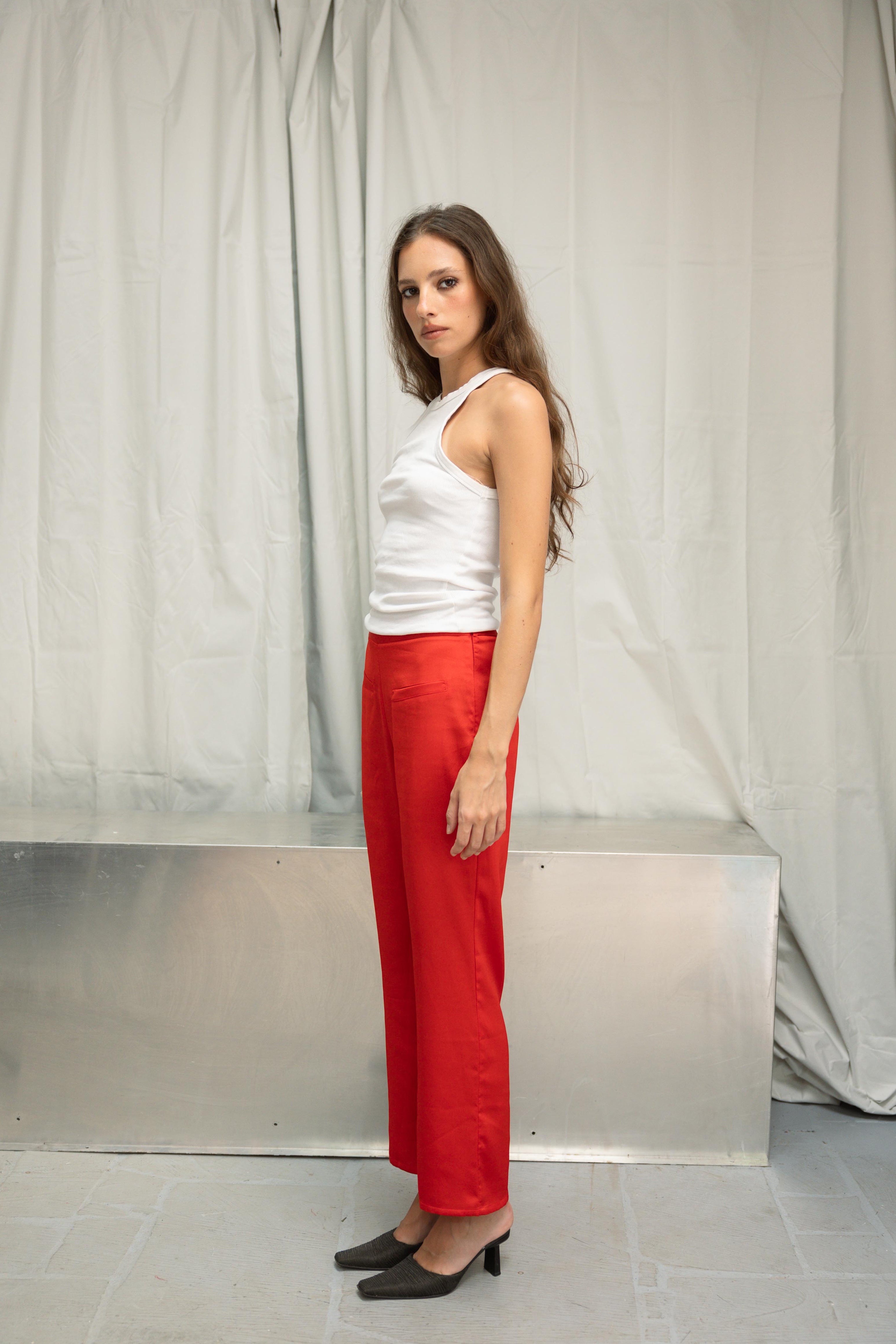 Calças Bolsos Embutidos Vermelho