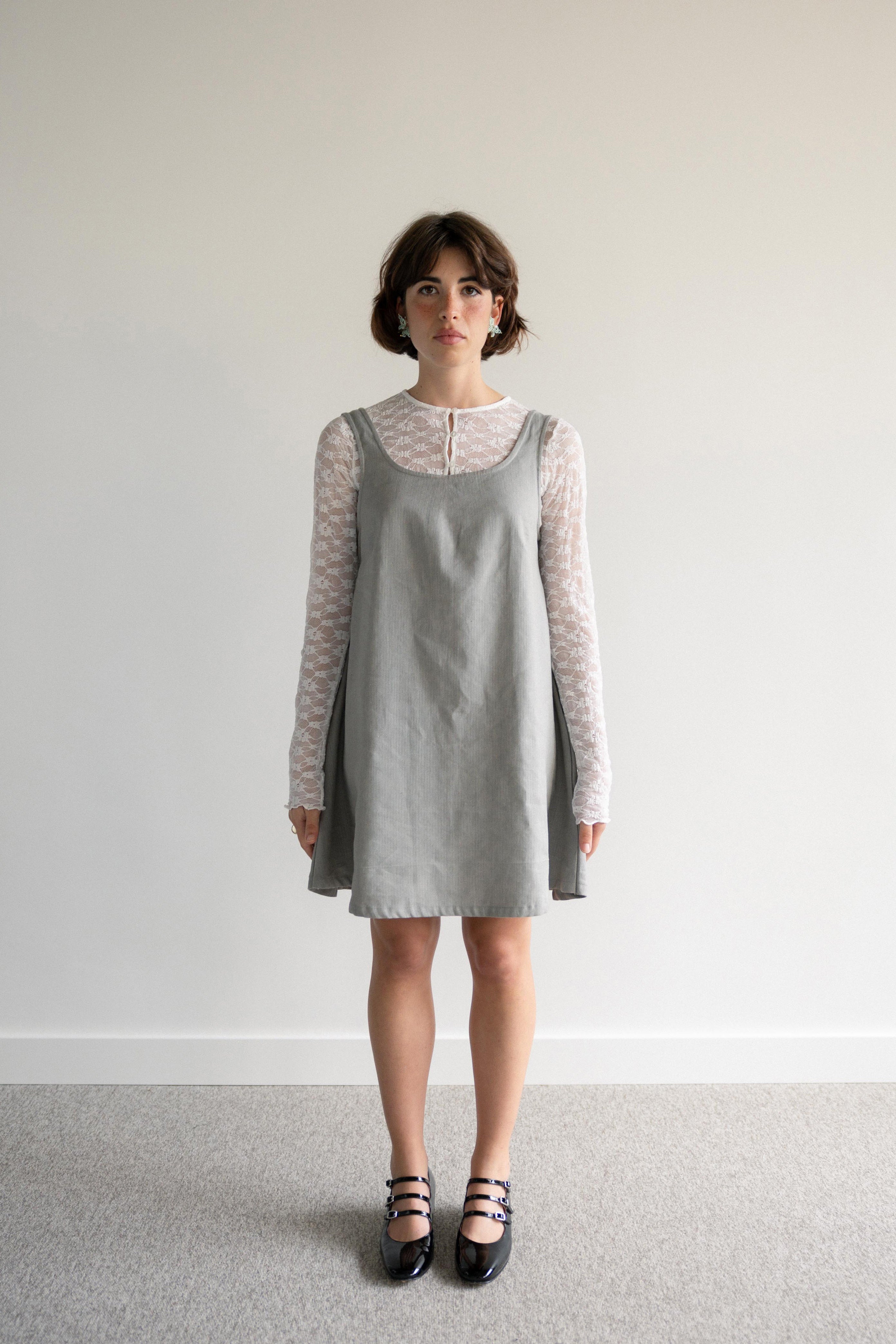 Vestido Curto Evasé Fazenda Cinza