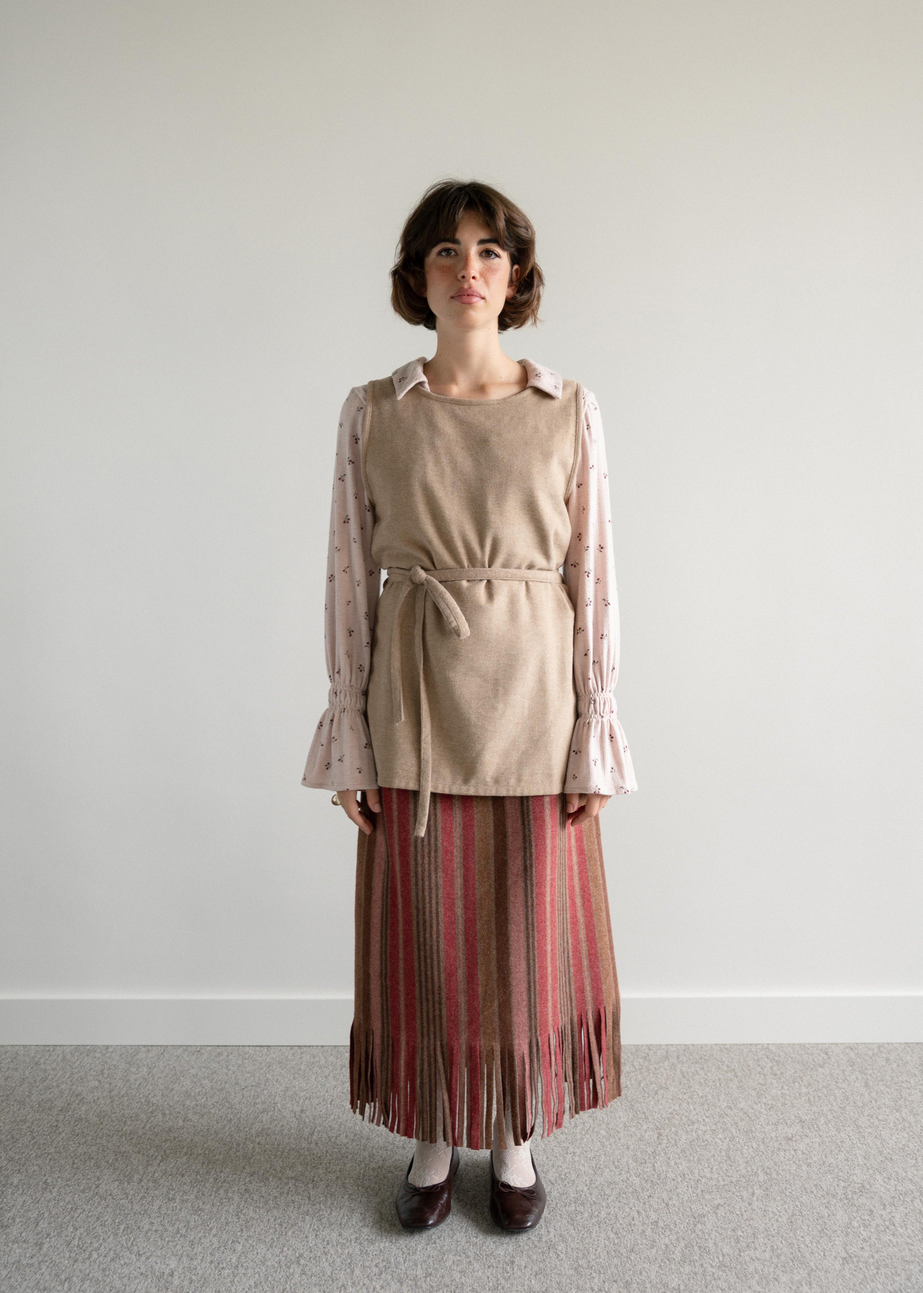 Colete com Cinto Fazenda Bege