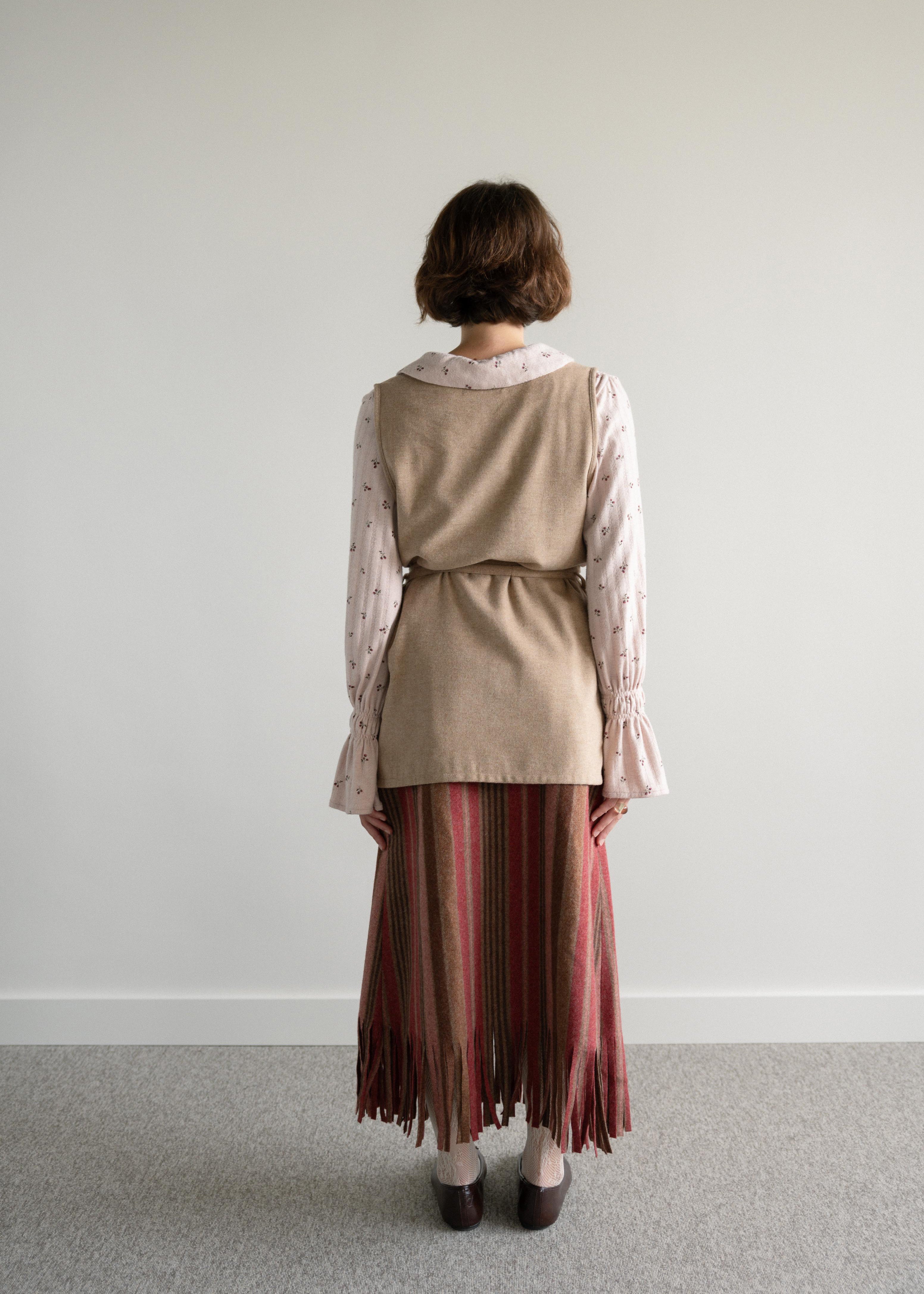 Colete com Cinto Fazenda Bege