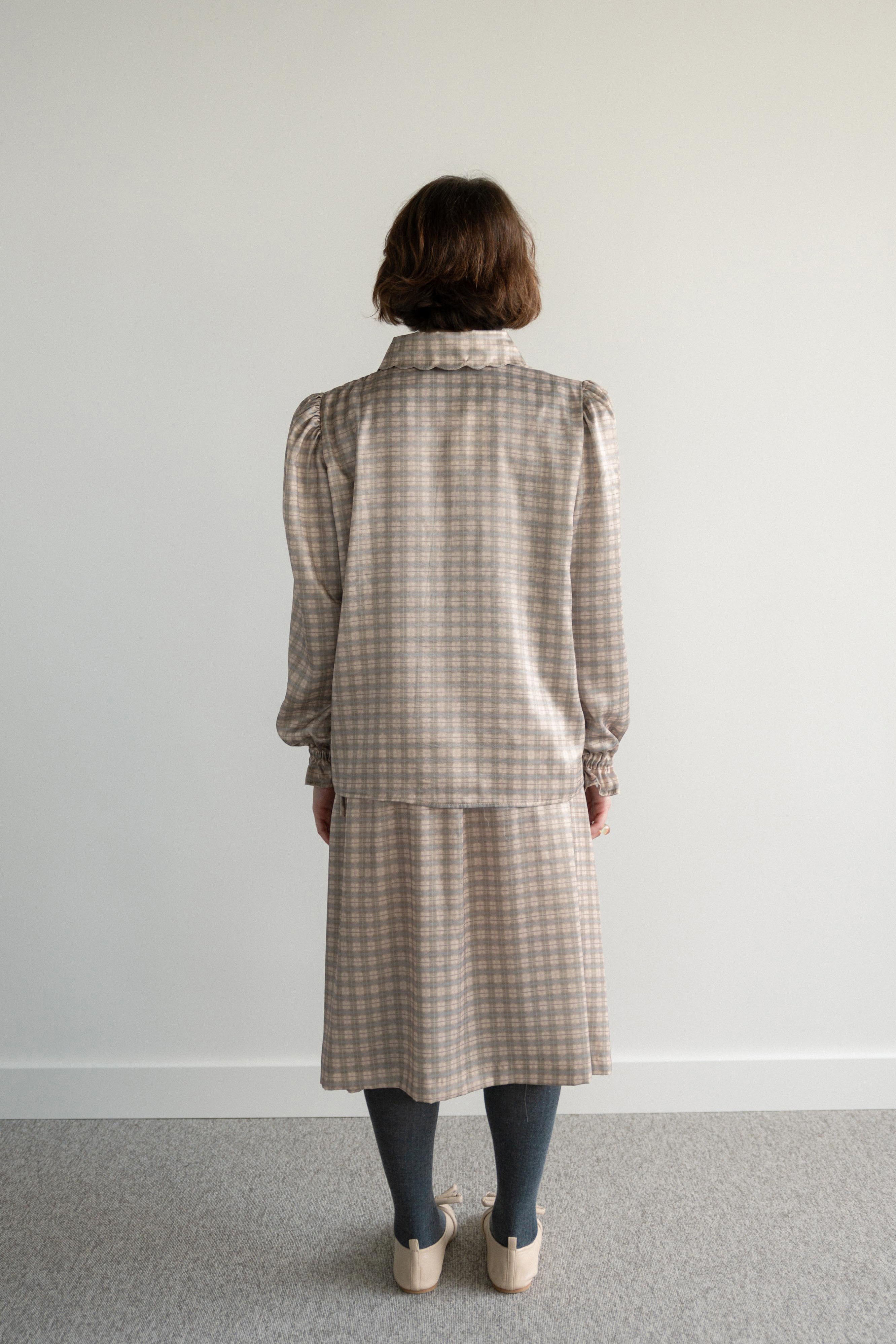 Cutout-Collar Shirt Green and Pink Tartan