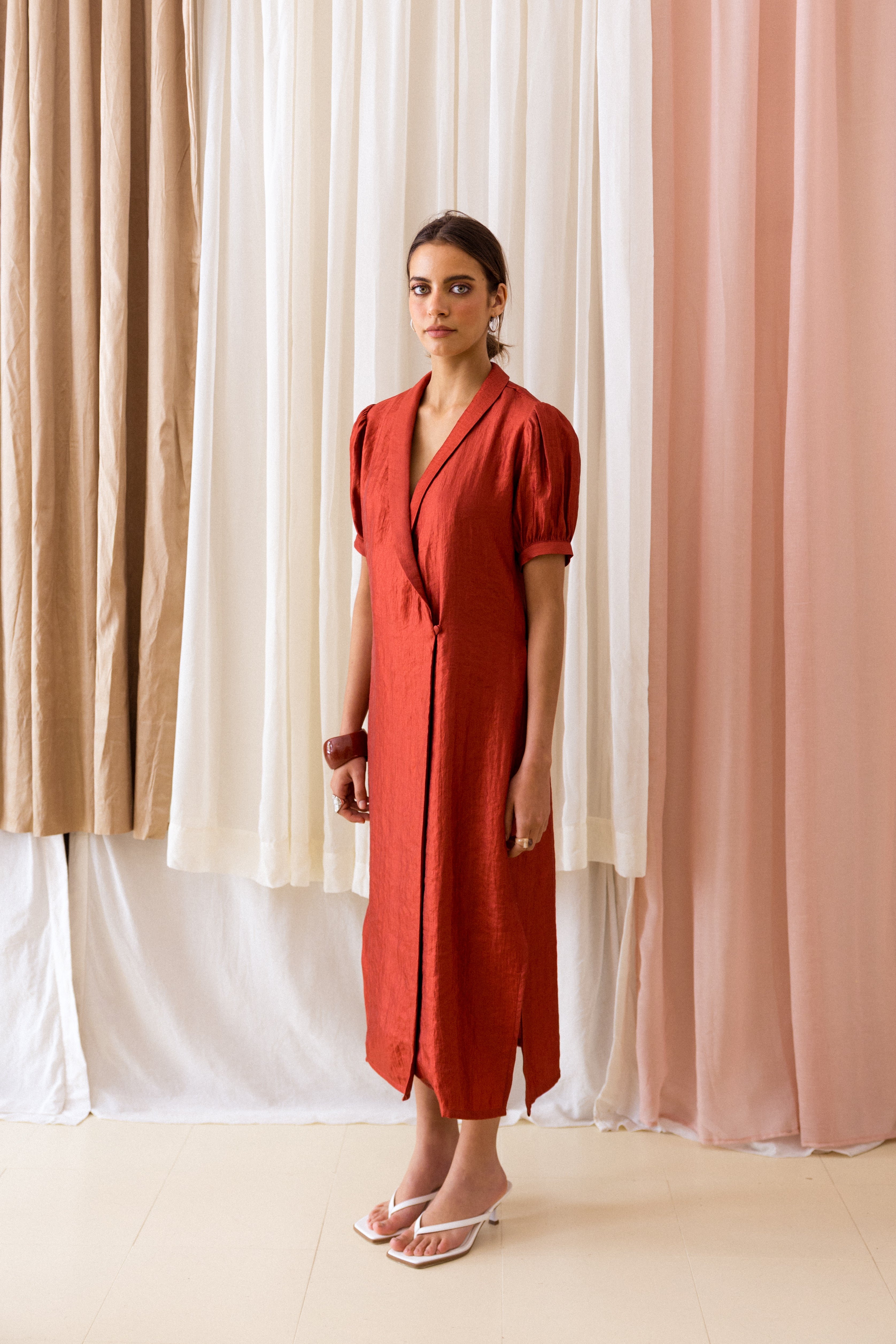 Vestido Cruzado Vermelho