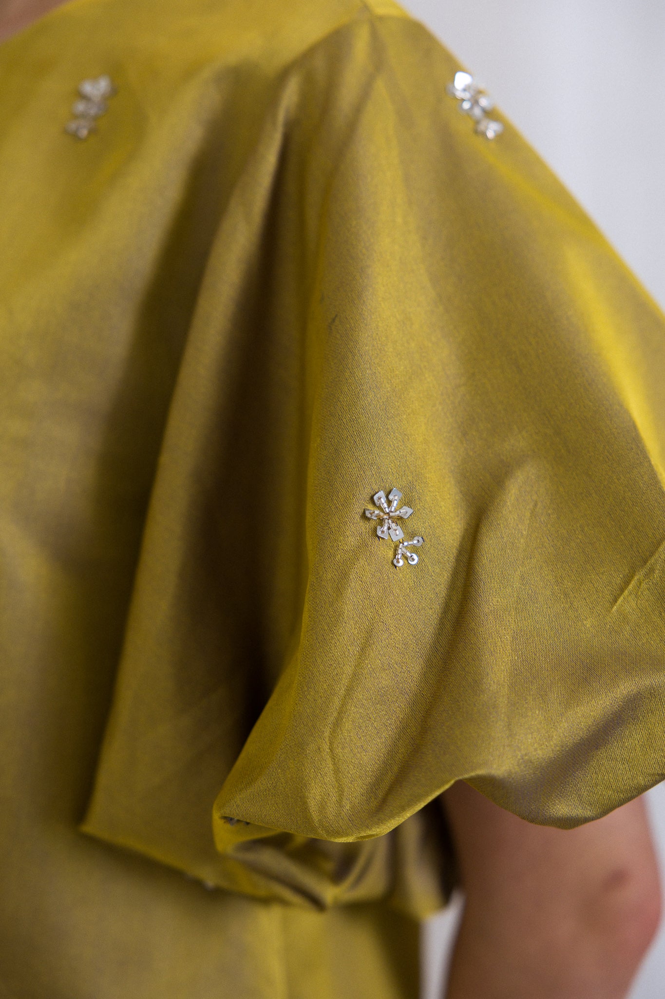 Vestido Balão Bordado Amarelo