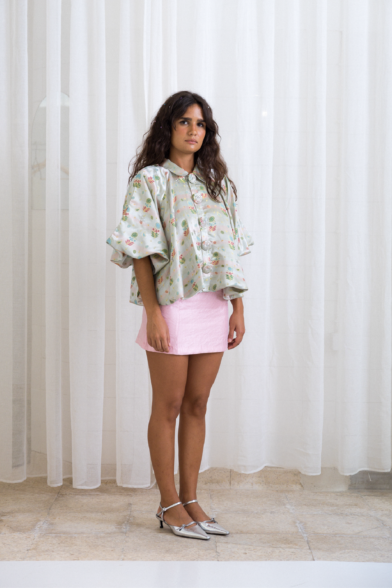 Camisa Balão Bordada Padrão Chinês