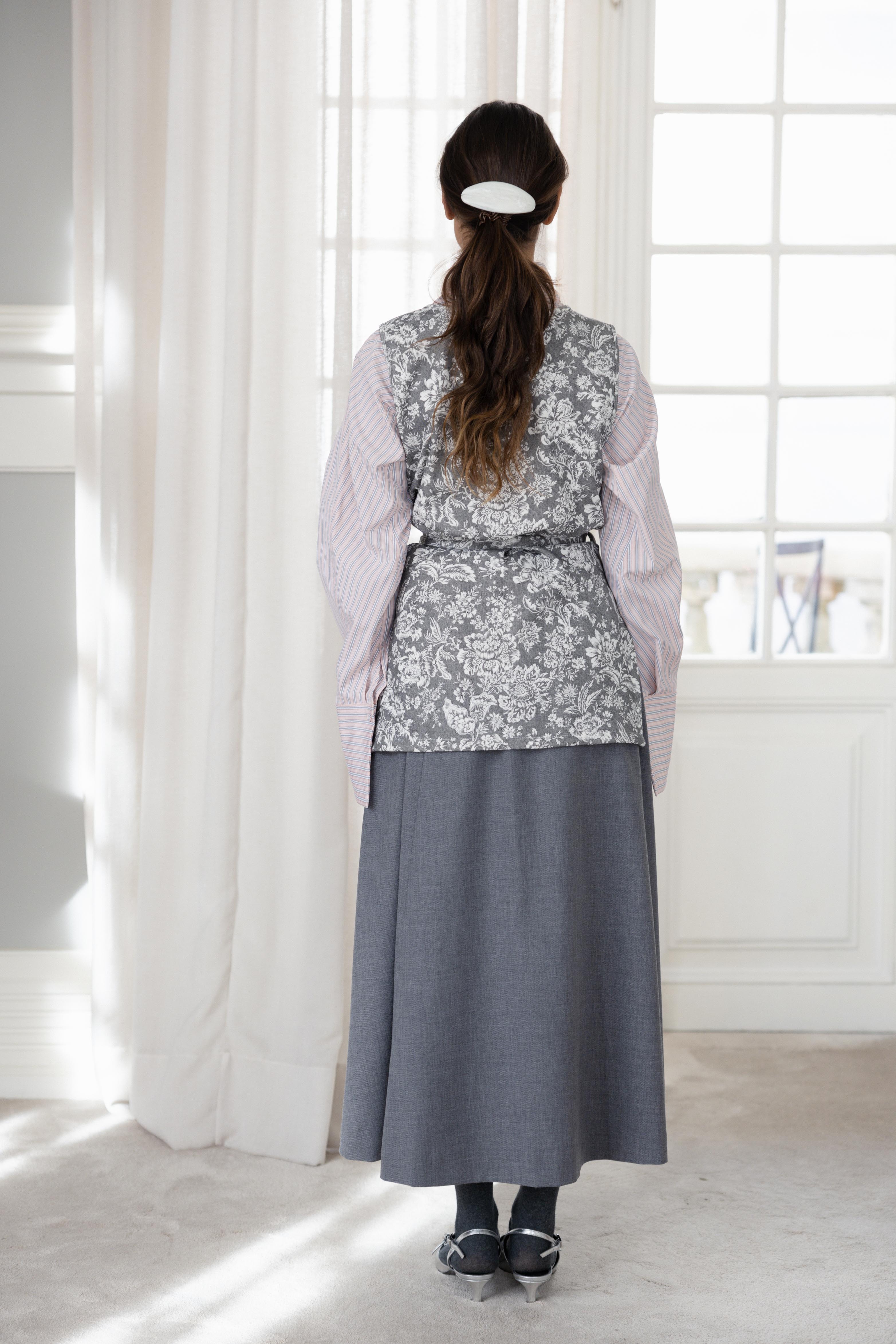 Colete com Cinto Floral