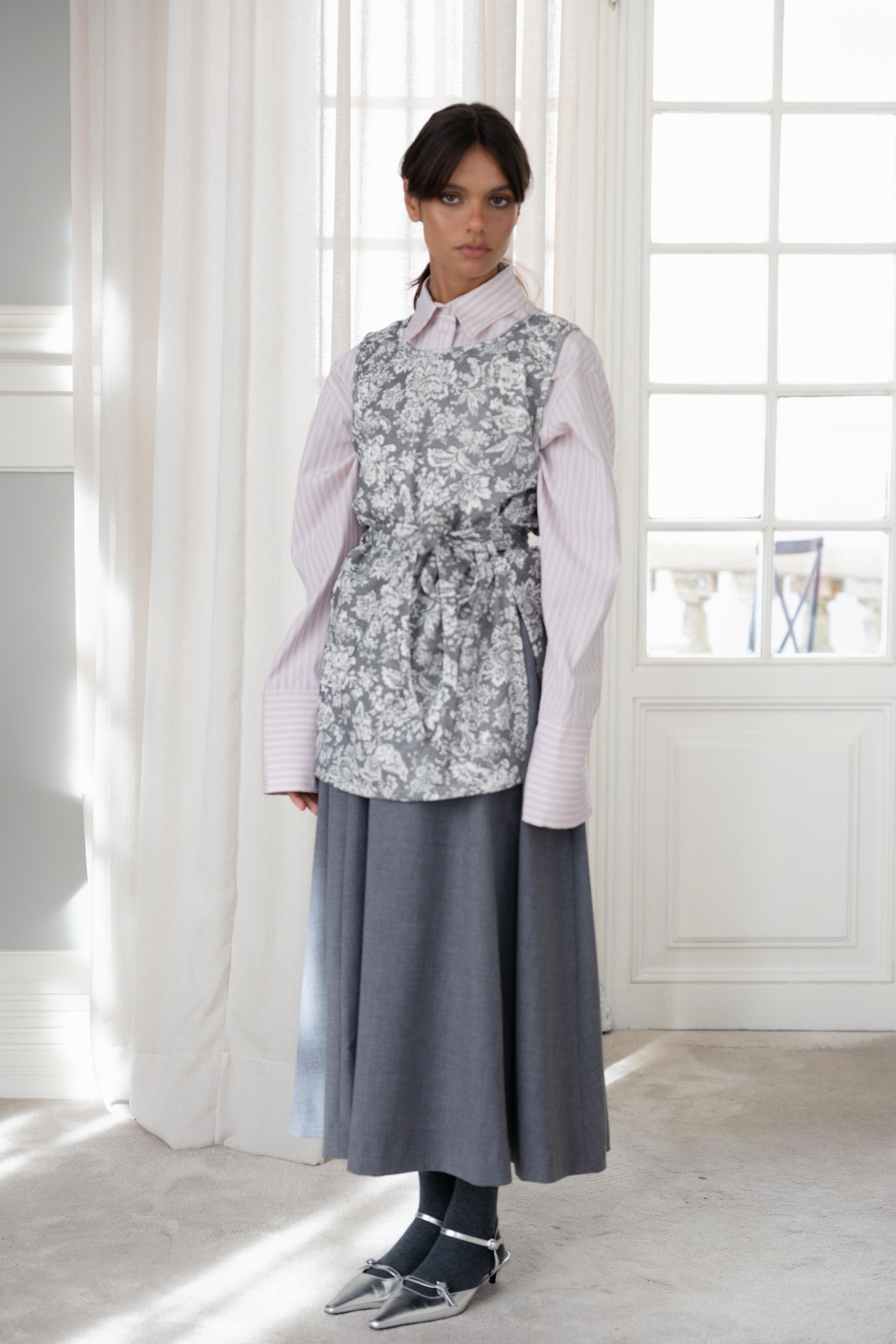 Colete com Cinto Floral